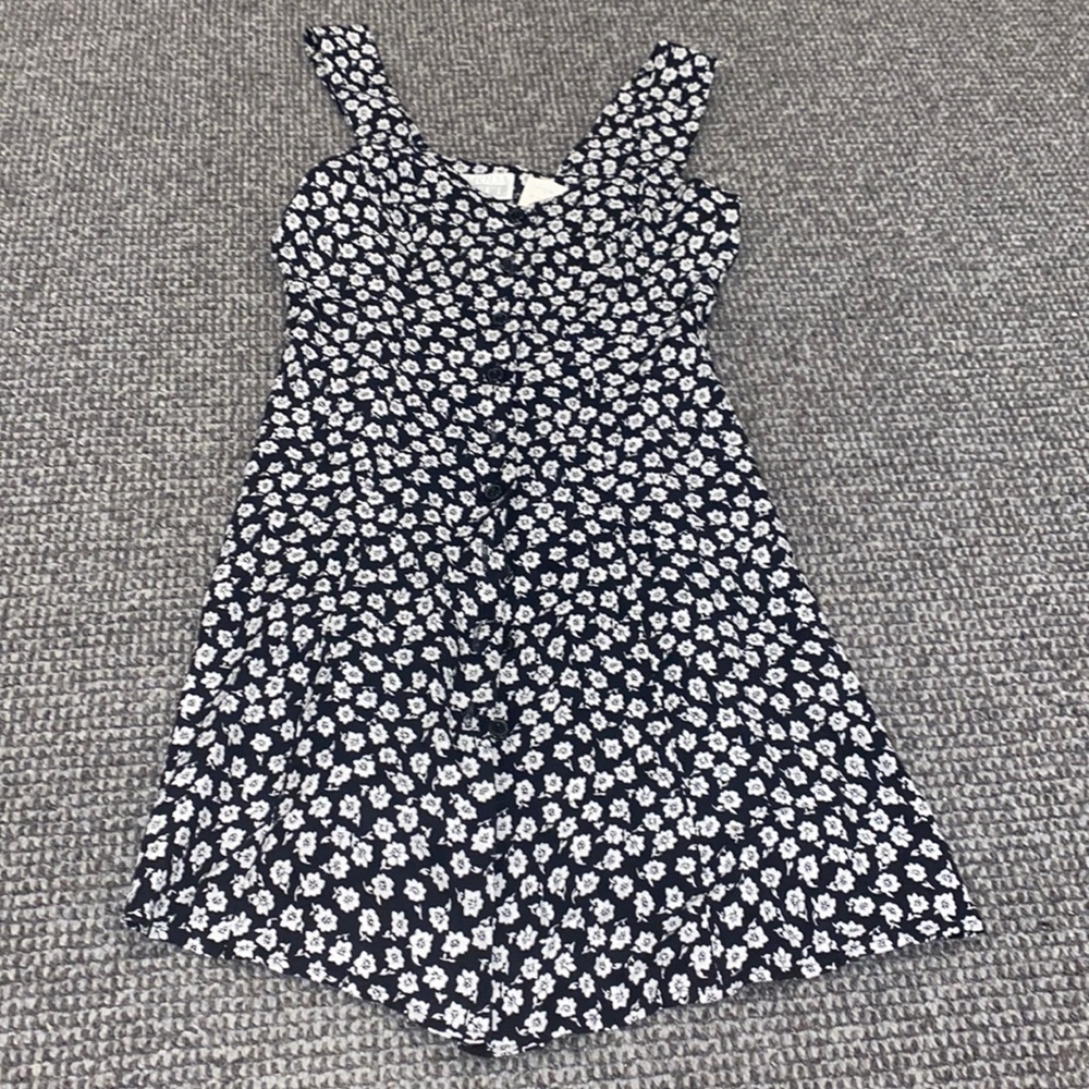 MODA INT’L B&W FLORAL DRESS- Moda International